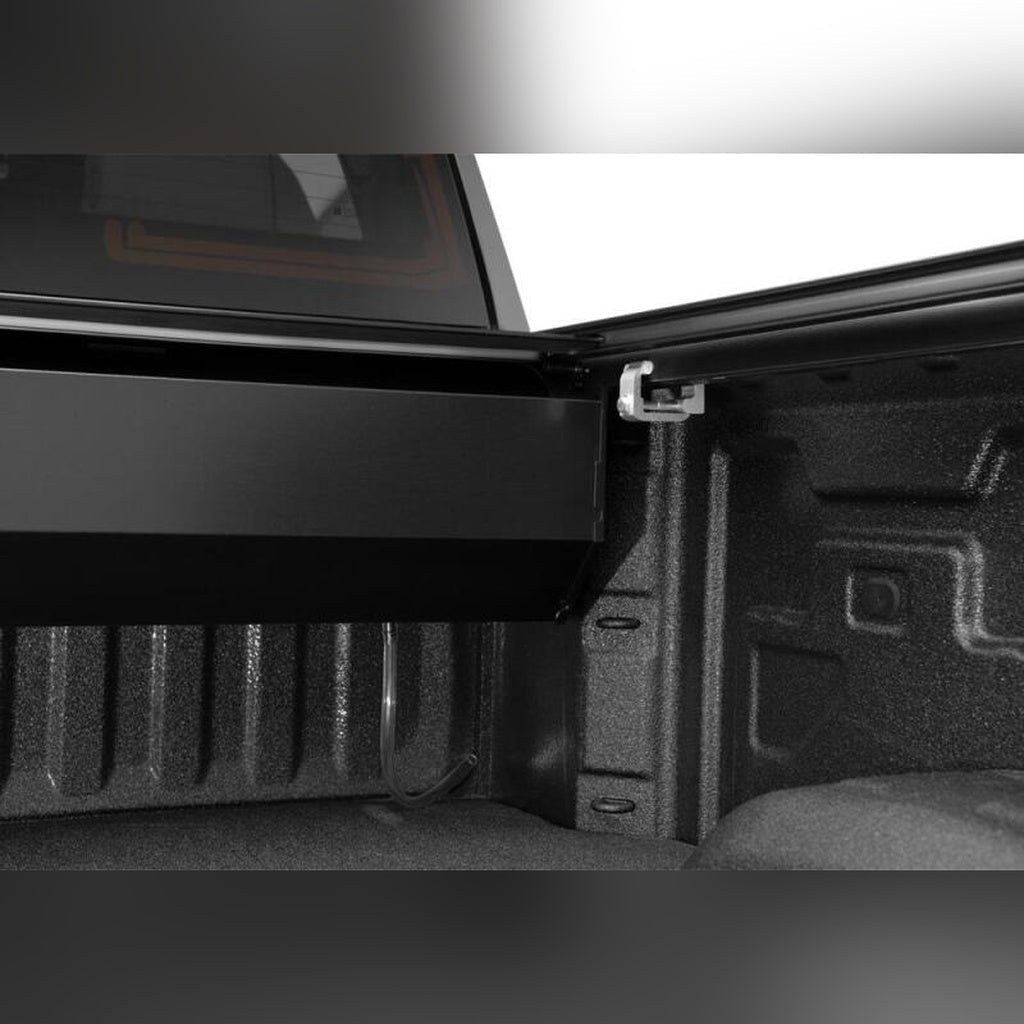 Retrax RetraxONE MX 6ft 9in Bed Cover | 2020-2026 Chevy Silverado 3500HD - Stateside Performance - Retractable Bed Covers - Retrax - Retrax RetraxONE MX 6ft 9in Bed Cover | 2020-2026 Chevy Silverado 3500HD