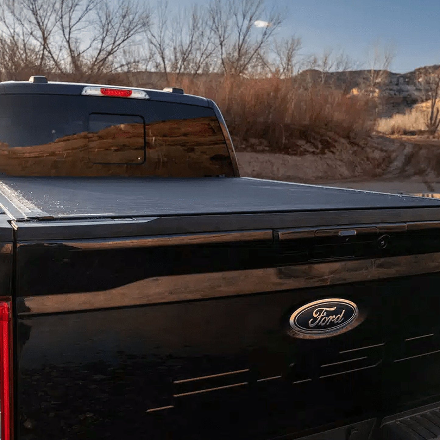 BAK Revolver X4s 5.7ft Hard Roll Up Bed Cover | 2021 - 2025 Ford F150 - Stateside Performance - Tonneau Cover - BAK - BAK Revolver X4s 5.7ft Hard Roll Up Bed Cover | 2021 - 2025 Ford F150