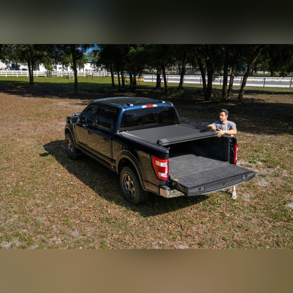 BAK Revolver X4s 6ft 6in Hard Rolling Bed Cover | 2021-2025 Ford F-150 - Stateside Performance - Tonneau Covers - Roll Up - BAK - BAK Revolver X4s 6ft 6in Hard Rolling Bed Cover | 2021-2025 Ford F-150