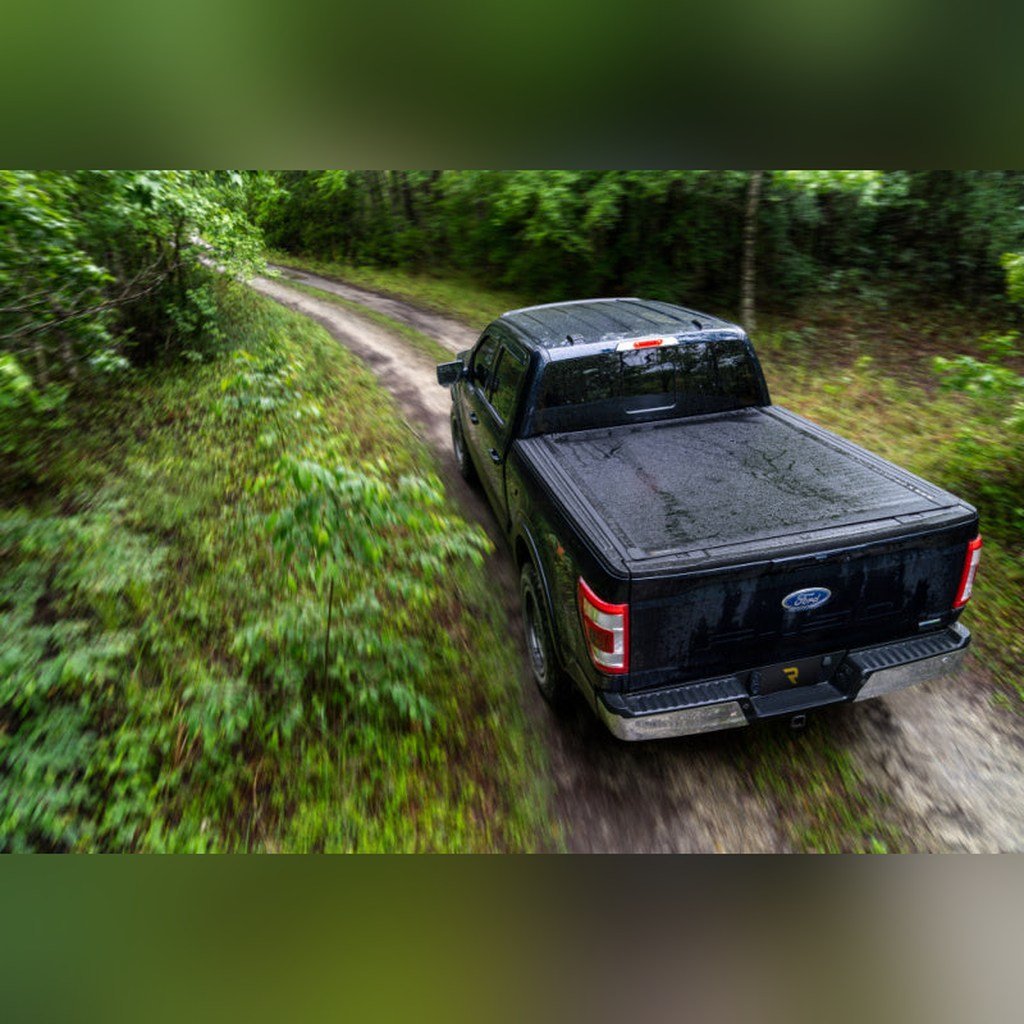 BAK Revolver X4s Hard Roll-Up Bed Cover - 4 ft 6 in Bed | 2022-2024 Ford Maverick - Stateside Performance - Tonneau Covers - Roll Up - BAK - BAK Revolver X4s Hard Roll-Up Bed Cover - 4 ft 6 in Bed | 2022-2024 Ford Maverick