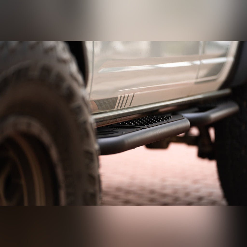 DV8 Offroad OE Plus Series Side Steps | 2021-2025 Ford Bronco - Stateside Performance - Side Steps - DV8 Offroad - DV8 Offroad OE Plus Series Side Steps | 2021-2025 Ford Bronco