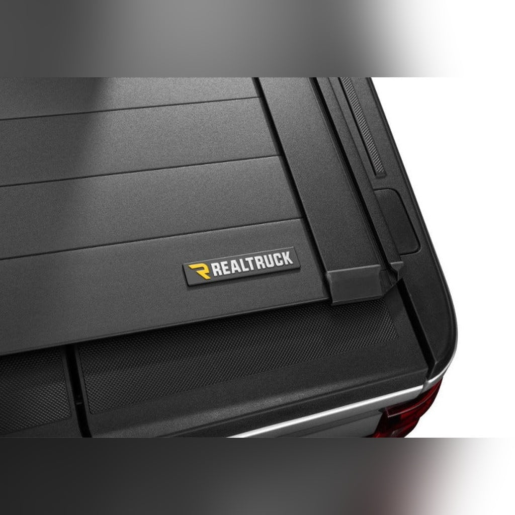 Retrax RetraxPRO EZ-Off Retractable Bed Cover - 6 ft 9 in Bed, No Side Boxes | 2020-2026 Chevy Silverado 3500HD - Stateside Performance - Retractable Bed Covers - Retrax - Retrax RetraxPRO EZ-Off Retractable Bed Cover - 6 ft 9 in Bed, No Side Boxes | 2020-2026 Chevy Silverado 3500HD