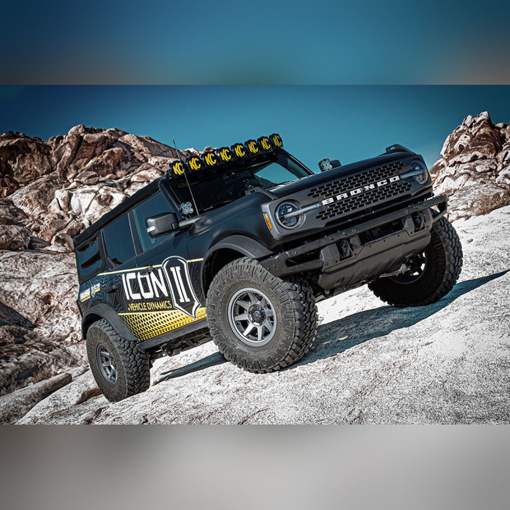 ICON V.S. 2.5 Series Remote Reservoir Rear Coilovers with CDEV | 2021-2023 Ford Bronco