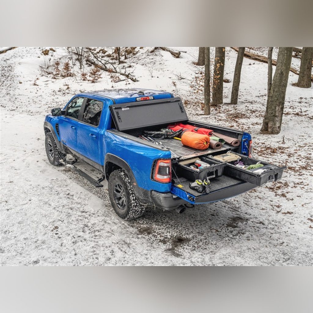 BAK 6ft 4in BAKFlip MX4 Matte Finish Bed Cover | 2003-2009 Dodge Ram 3500