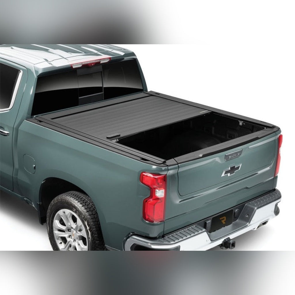Retrax RetraxPRO MX Retractable Bed Cover - 6 ft 9 in Bed | 2020-2026 GMC Sierra 3500HD