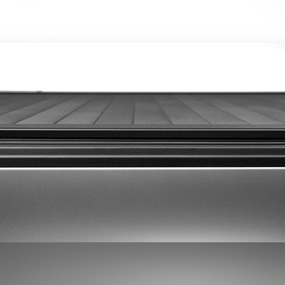 Retrax RetraxPRO EZ-Off Retractable Bed Cover - 6 ft 8 in Bed | 2017-2022 Ford F250 Super Duty