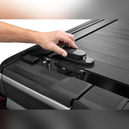 Retrax RetraxPRO EZ-Off Retractable Bed Cover - 6 ft 8 in Bed | 2017-2022 Ford F250 Super Duty