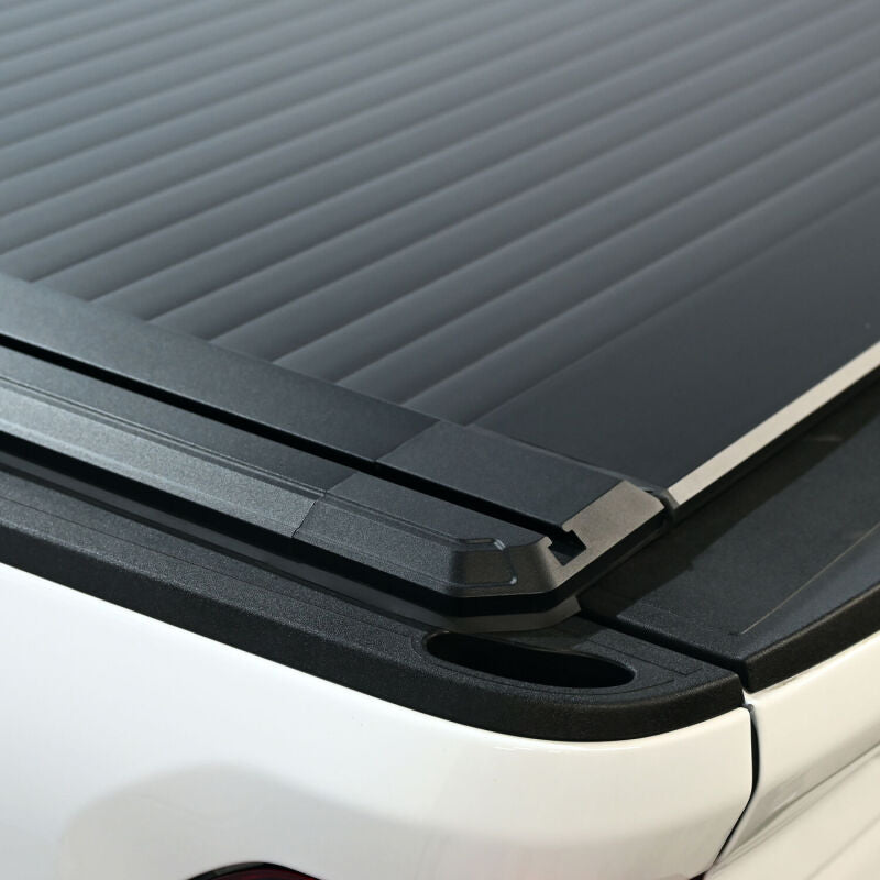 Westin Manual Retractable Bed Cover - 6 ft 10 in Bed - Black | 2017-2022 Ford F250 Super Duty - Stateside Performance - Tonneau Covers - Roll Up - Westin - Westin Manual Retractable Bed Cover - 6 ft 10 in Bed - Black | 2017-2022 Ford F250 Super Duty
